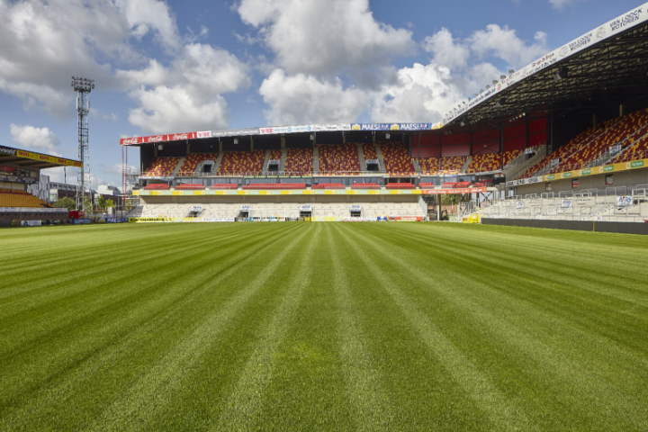 Voetbalstadion KV Mechelen | Willemen